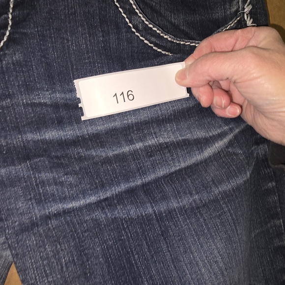 Maurices Stylish Blue Denim Jeans for Women Size 13/14 Plus Size.   116 - Picture 10 of 14